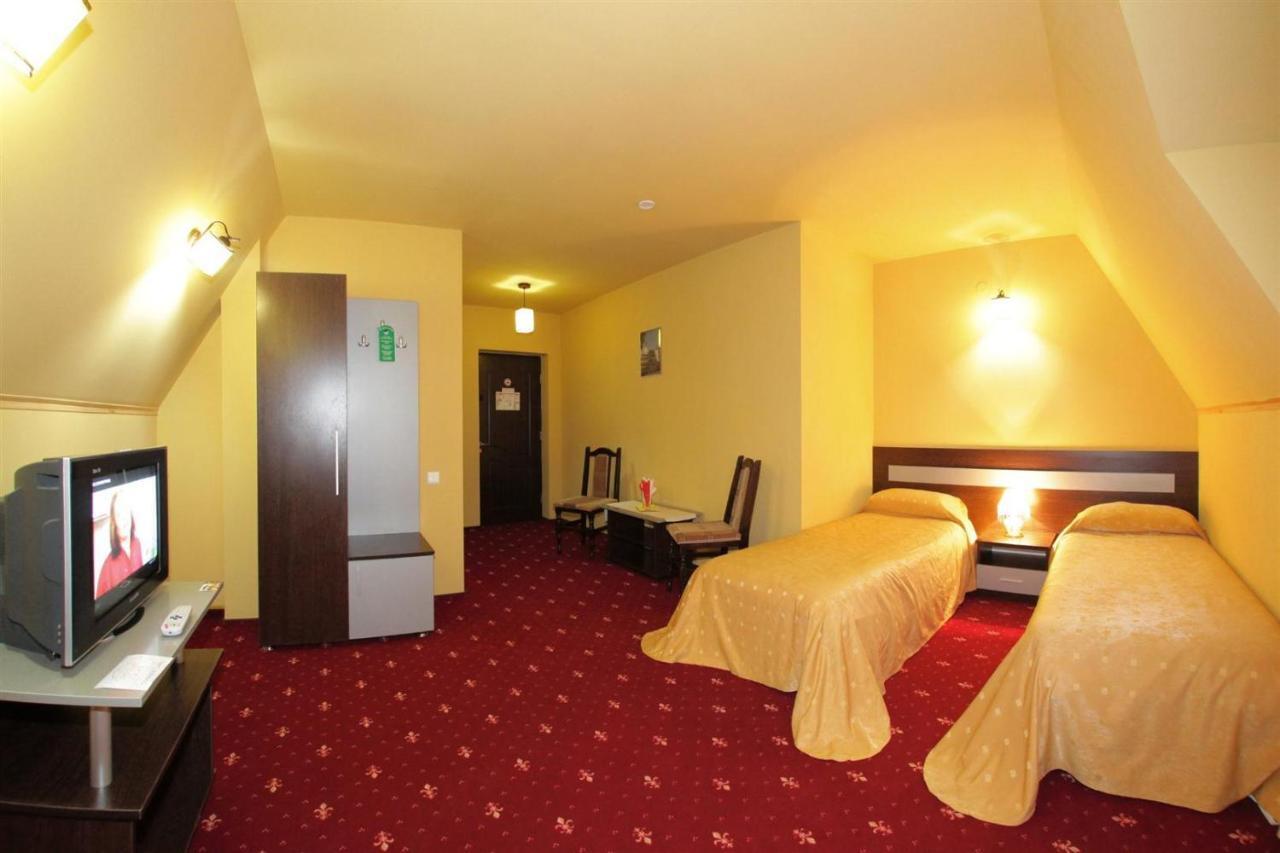 Pensiunea Oficial Hotel Prejmer Room photo